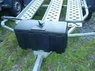 Навесной багажный ящик для прицепа AL-KO с петлями на длинной стороне